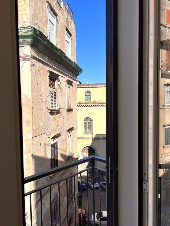 Vico Longo 25 - Ensuit Flat In The Heart Of Napoli Dış mekan fotoğraf